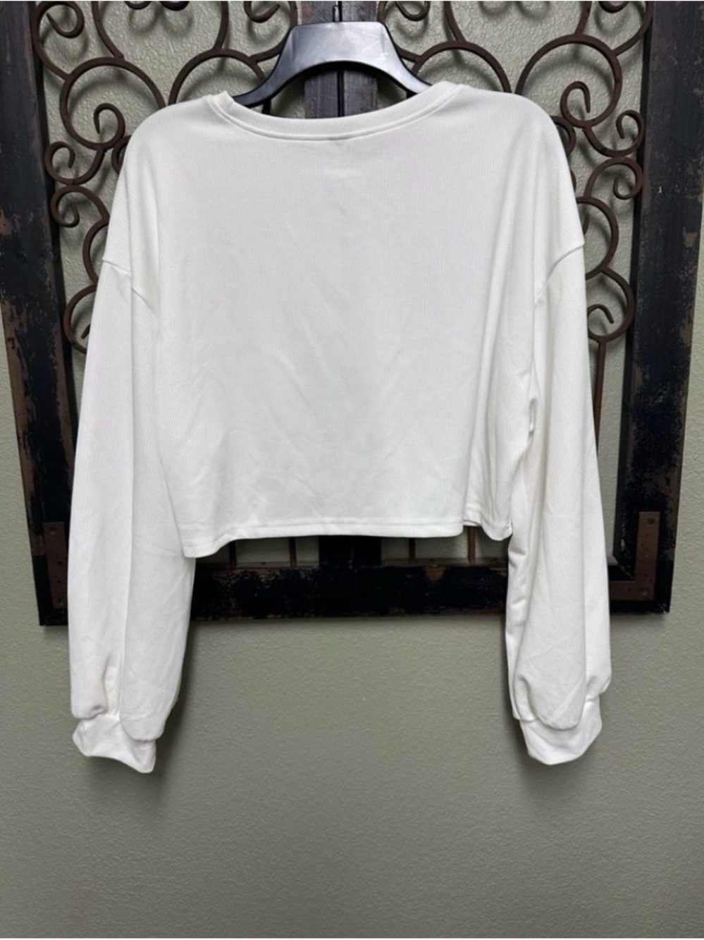 SHEIN White Ribbed Cropped Long-Sleeve Top